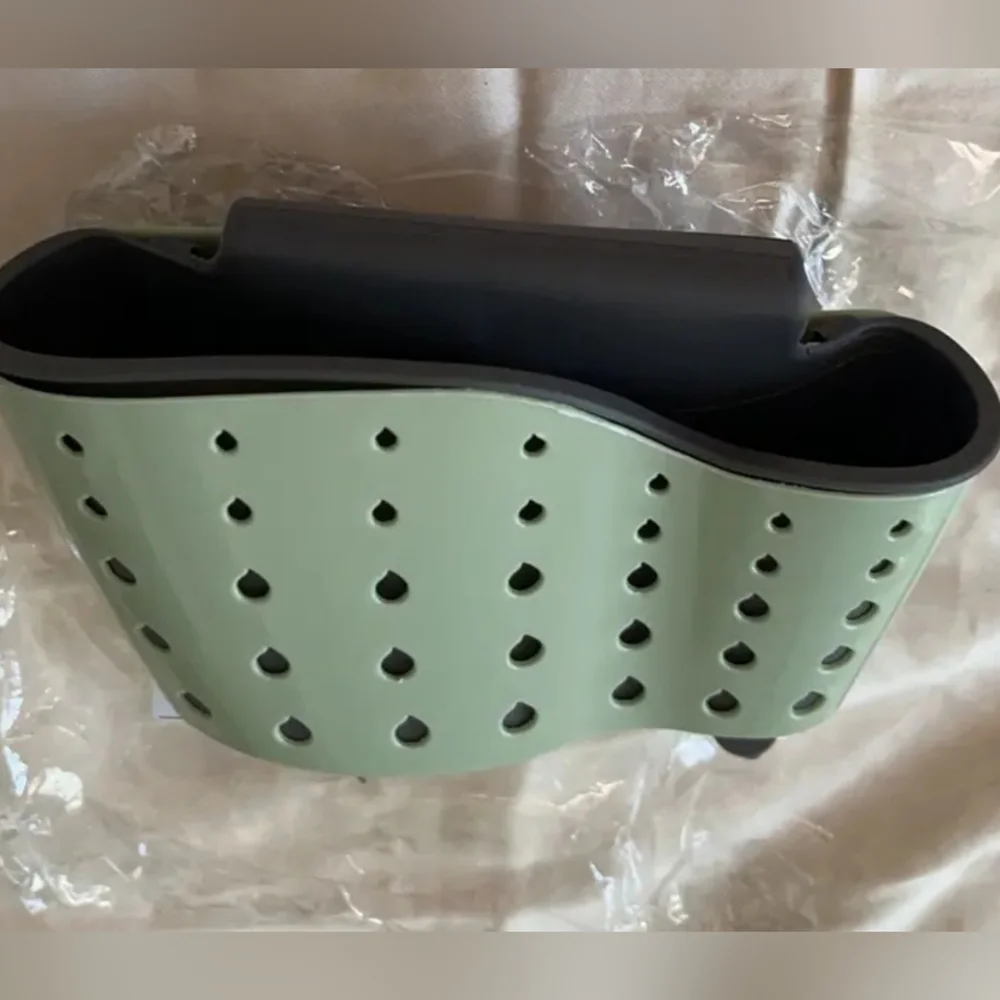 . New Green Sink Sponge Hanging Caddy